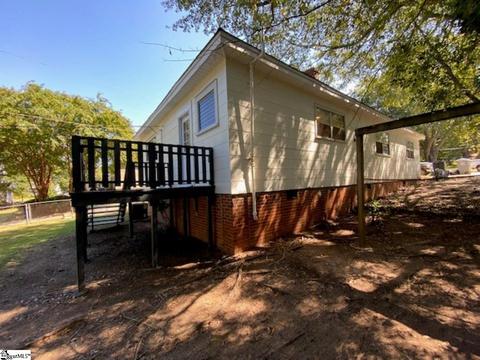 102 Park St, Easley, SC 29640 photo 3