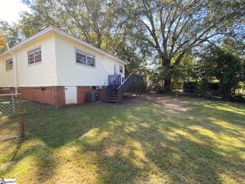 102 Park St, Easley, SC 29640 photo 4