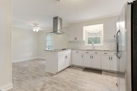 320 Laboone Rd, Easley, SC 29642 photo 10