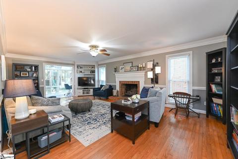 105 Briarpark Dr, Greer, SC 29651 photo 9