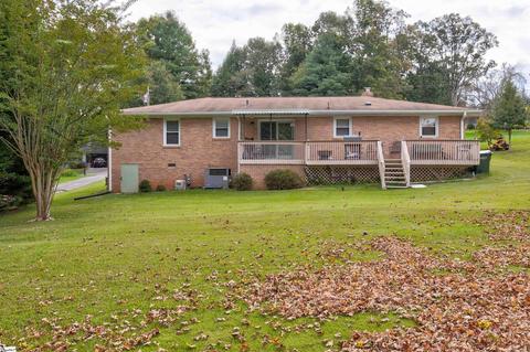 105 Nancy Dr, Easley, SC 29642 photo 6