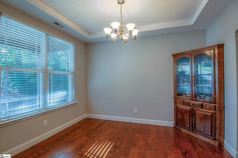 124 Cascade Dr, Greer, SC 29651 photo 7