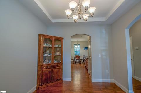 124 Cascade Dr, Greer, SC 29651 photo 8