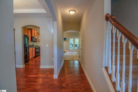 124 Cascade Dr, Greer, SC 29651 photo 6