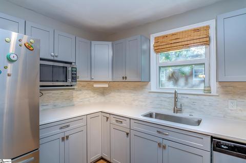 40 E Circle Ave, Greenville, SC 29607 photo 14