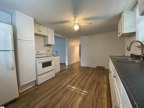 501 S 2nd St, Easley, SC 29640 photo 7