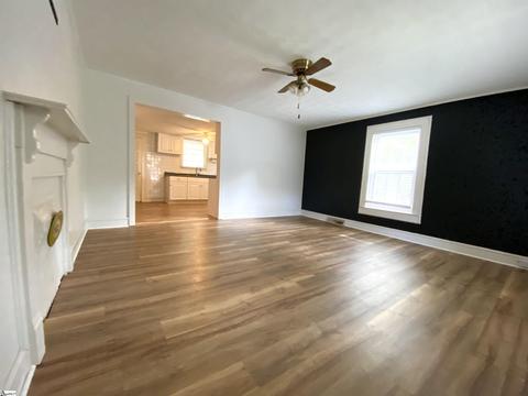 501 S 2nd St, Easley, SC 29640 photo 4