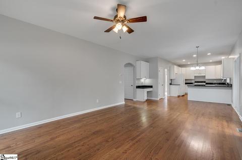 11 Jade Tree Ct, Greer, SC 29650 photo 7