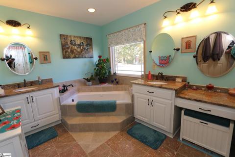 522 Edwards Rd, Lyman, SC 29365 photo 8