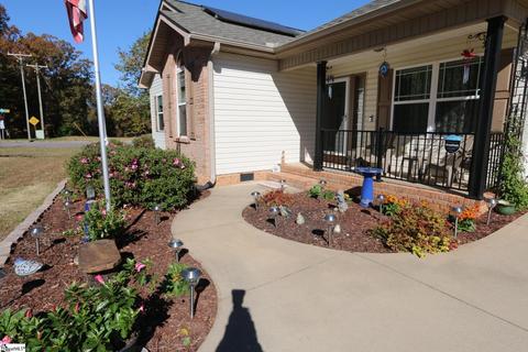 522 Edwards Rd, Lyman, SC 29365 photo 2