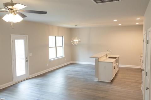 Undisclosed, Easley, SC 29640 photo 15