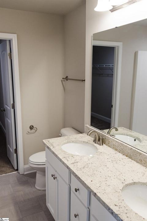 Undisclosed, Easley, SC 29640 photo 24