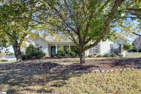 200 Cornelson Dr, Greer, SC 29651 photo 1
