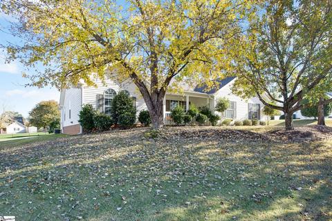 200 Cornelson Dr, Greer, SC 29651 photo 3