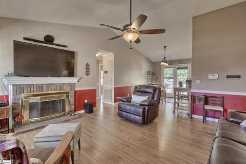 121 Rochester Rd, Easley, SC 29640 photo 6