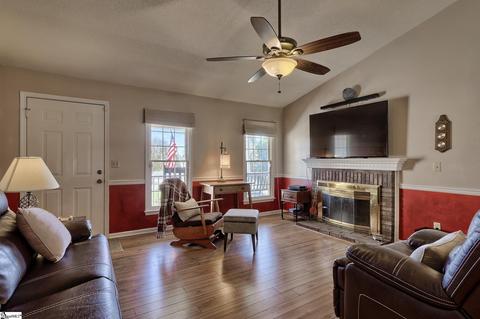 121 Rochester Rd, Easley, SC 29640 photo 8