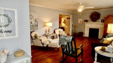 806 E Ferguson St, Clinton, SC 29325 photo 7
