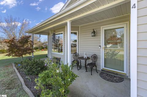 4 Viking Dr, Greer, SC 29651 photo 2