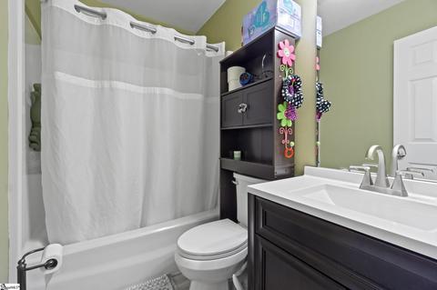 4 Viking Dr, Greer, SC 29651 photo 17