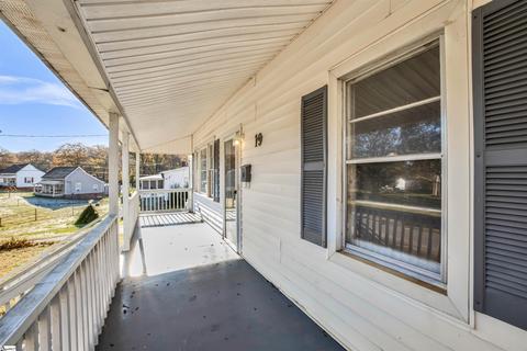 19 Adger St, Pelzer, SC 29669 photo 6