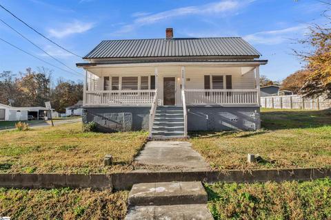 19 Adger St, Pelzer, SC 29669 photo 1