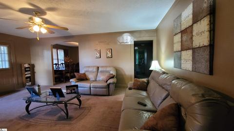 105 N Maple St, Mccormick, SC 29835 photo 4