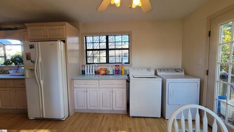 105 N Maple St, Mccormick, SC 29835 photo 21