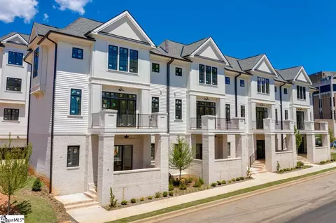 39 Thruston St, Greenville, SC 29605