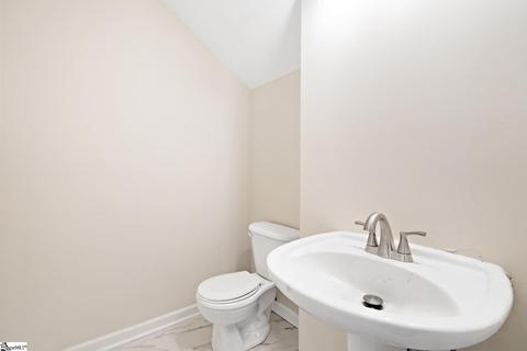 402 Hampton Ridge Dr, Greer, SC 29651 photo 8