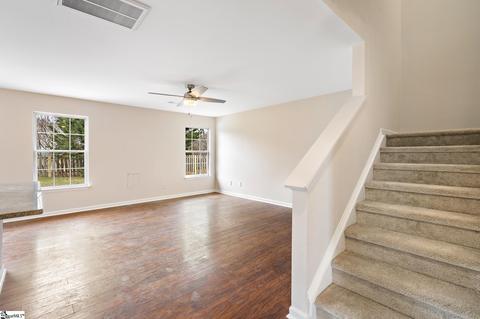 402 Hampton Ridge Dr, Greer, SC 29651 photo 9