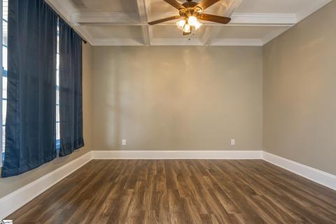 9 Chatham Ct, Easley, SC 29642 photo 5