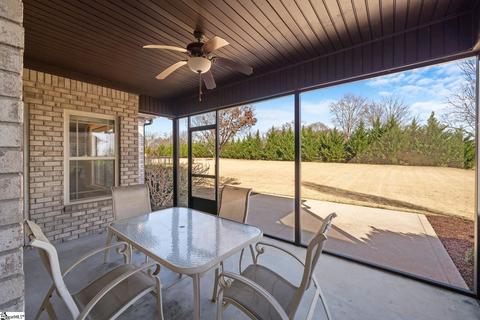 140 Stone Gate Dr, Duncan, SC 29334 photo 9