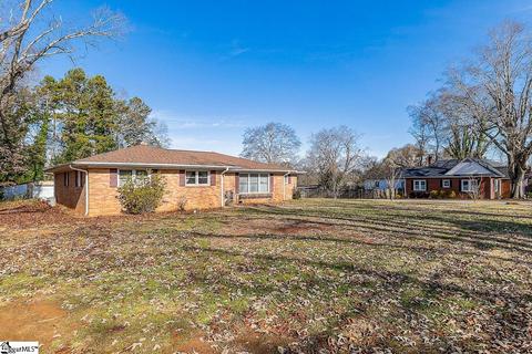 705 E 2nd Ave, Easley, SC 29640 photo 9