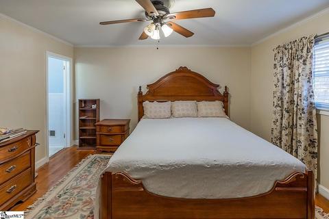705 E 2nd Ave, Easley, SC 29640 photo 20