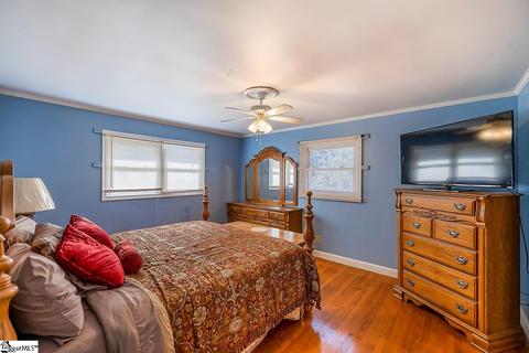 705 E 2nd Ave, Easley, SC 29640 photo 24