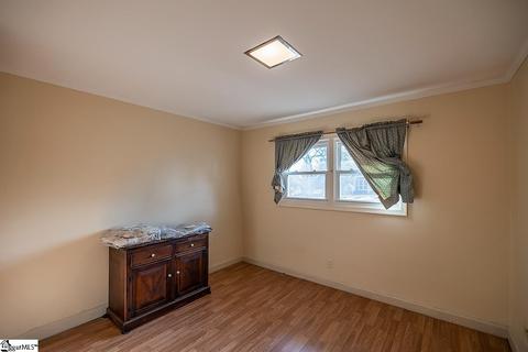 705 E 2nd Ave, Easley, SC 29640 photo 26