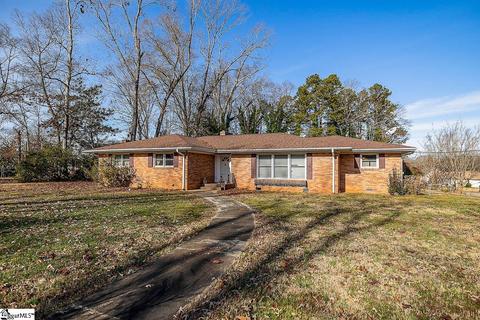 705 E 2nd Ave, Easley, SC 29640 photo 8