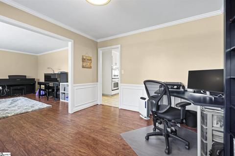 34 Rollingreen Rd, Greer, SC 29651 photo 10