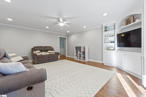 34 Rollingreen Rd, Greer, SC 29651 photo 7