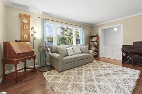 34 Rollingreen Rd, Greer, SC 29651 photo 3