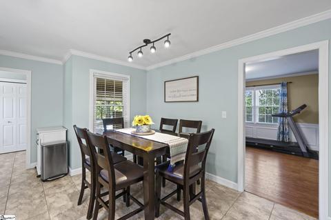 34 Rollingreen Rd, Greer, SC 29651 photo 8