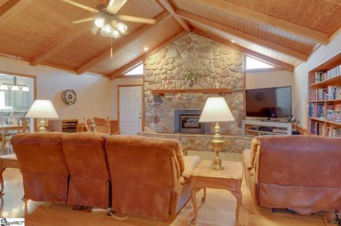 456 Jameson Rd, Easley, SC 29640 photo 2