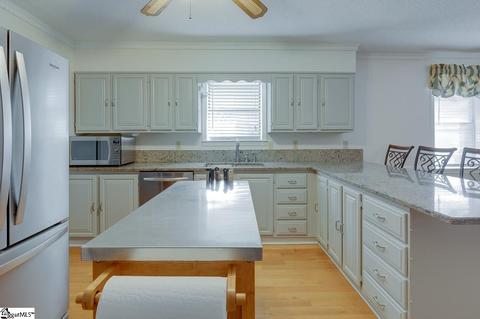 456 Jameson Rd, Easley, SC 29640 photo 6