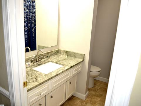102 Chestnut Dr, Easley, SC 29642 photo 12