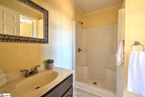 102 E Hill Dr, Easley, SC 29640 photo 16