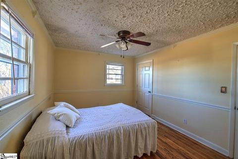 102 E Hill Dr, Easley, SC 29640 photo 15
