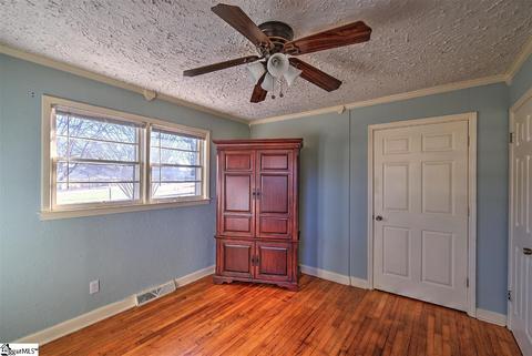 102 E Hill Dr, Easley, SC 29640 photo 12