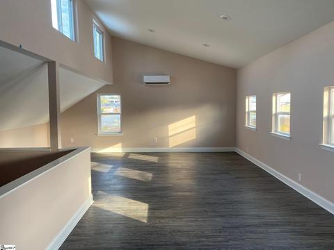 8 Stewart Ave, Greer, SC 29650 photo 7