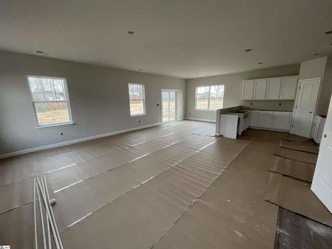 200 W 4th Ave, Easley, SC 29640 photo 2