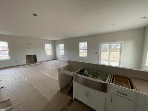 200 W 4th Ave, Easley, SC 29640 photo 3